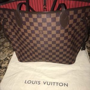 Louis Vuitton neverfull MM bag